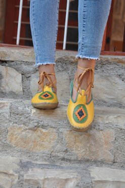 Alternative view of Sarı Yeşil İpli Model Desenli Çarık-IMC17