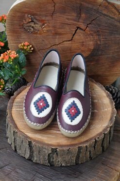 Alternative view of Bordo Babet Model Desenli Çarık BMC01