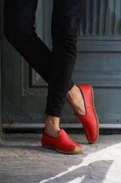 Kırmızı Klasik Model Çarık KMC02