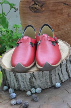 Alternative view of Kırmızı Tokalı Model Çarık TMC04