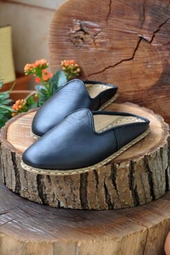 Alternative view of Siyah Pabuç Terlik Model Çarık PMC04