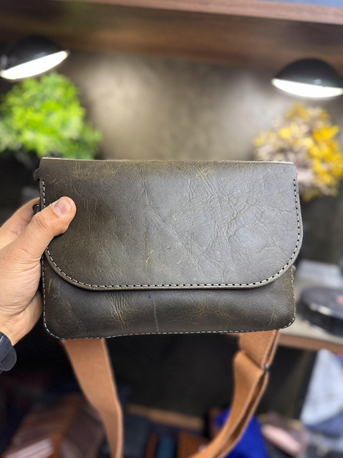 Hakiki Deri El Yapımı Omuz ve Çapraz Askılı Çanta-DC01 - Görsel 4